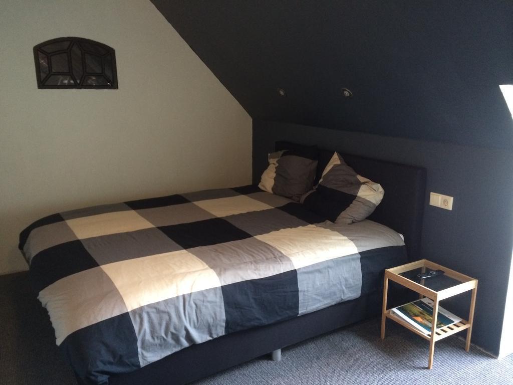 Bed and Breakfast Slaopen En Stoet Anderen Номер фото